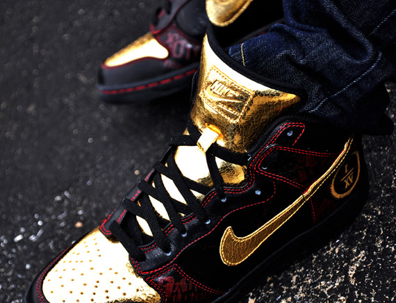 Nike Dunk High Rom Samurai Custom 1