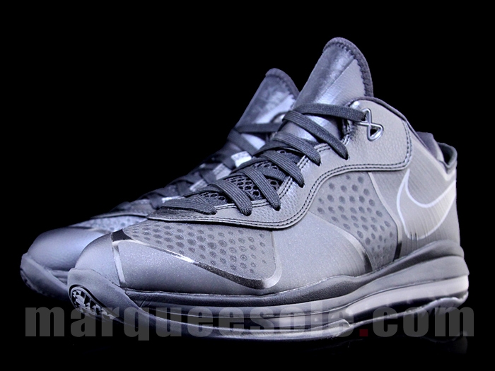 Nike Lebron 8 V2 Low Triple Black 3