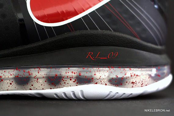 Nike Lebron 8 V2 Portland New Images 04