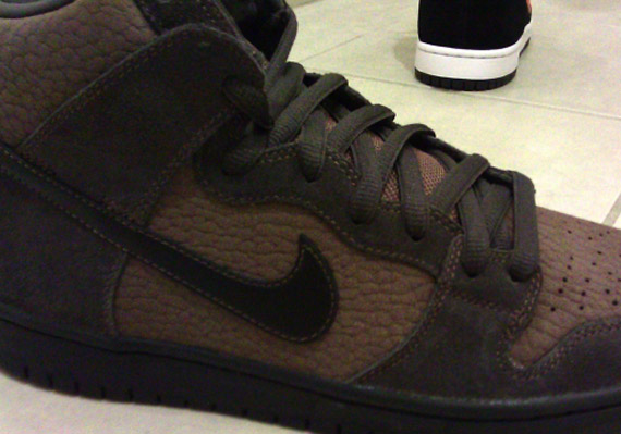 Nike Sb Dunk High Brown Pebbled Leather 1