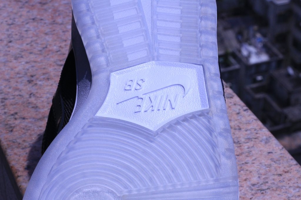 Nike Sb Dunk Low Space Jam 6