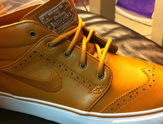Nike SB Zoom Stefan Janoski Mid 'Brogue'