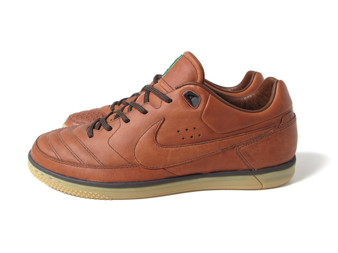 Nike5 Street Gato Premium World Football Collective Mano Brown 2