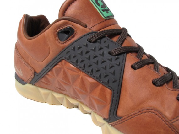 Nike5 Street Gato Premium World Football Collective Mano Brown 5 570x427