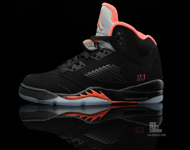Air Jordan V Gs Black Alarming Red 1