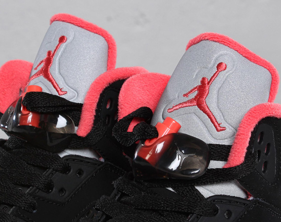 Air Jordan V GS - Black - Alarming Red | Available