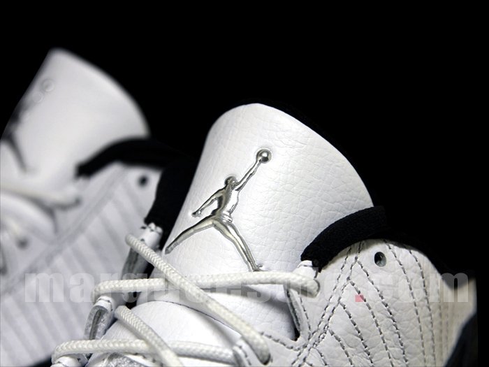 Air Jordan Xi Retro Ie Low White Black 5