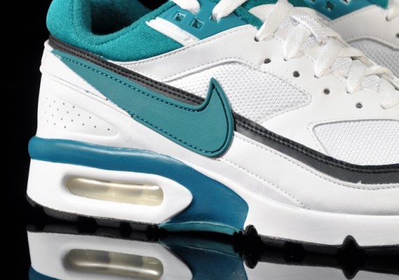 Nike Air Classic BW Textile - White - Fresh Water - Black