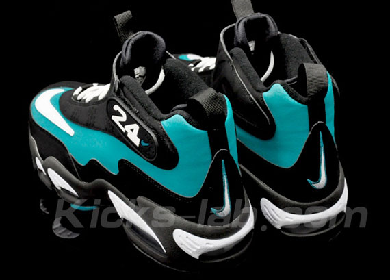 Nike Air Griffey Max 1 Black Freshwater Kickslab 09