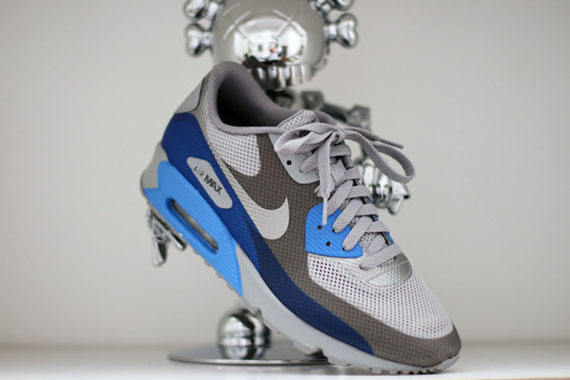 Nike Air Max 90 Hyperfuse 12