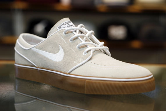 Nike Sb May 2011 Tactics 05
