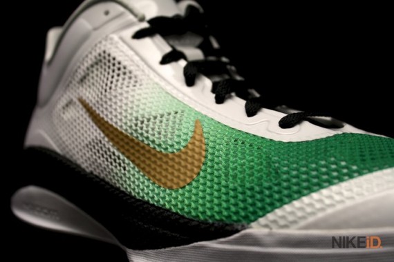 Nike Zoom Hyperfuse Low iD – Rajon Rondo PE