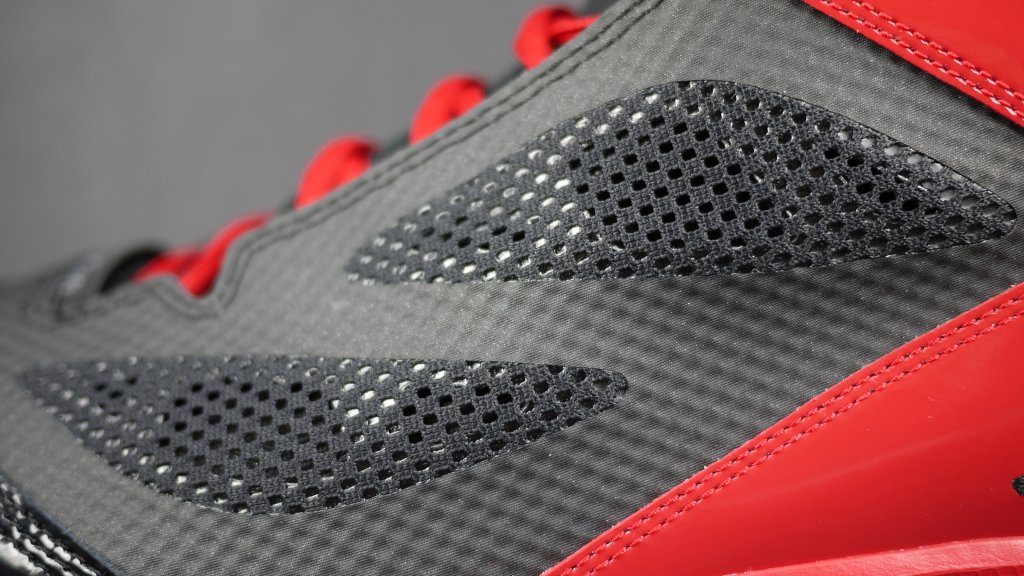 Air Jordan 2011 Q Flight Black Red 6