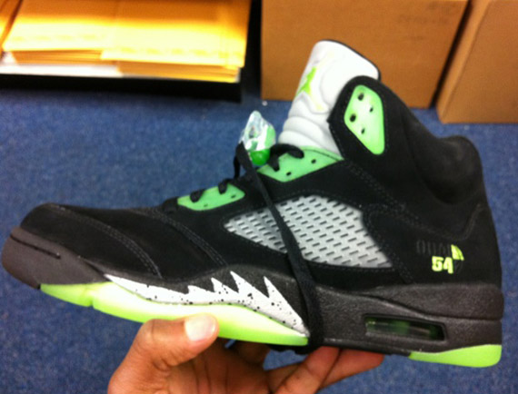 Air Jordan V Quai 54 Black New Images 2