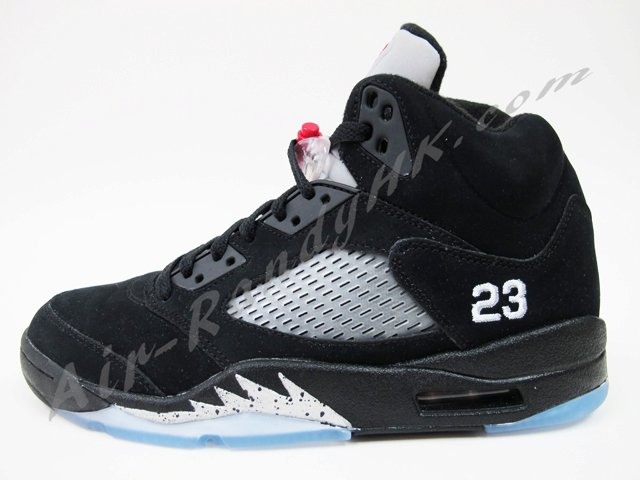 Air Jordan V Retro 2011 Black Metallic Silver 2