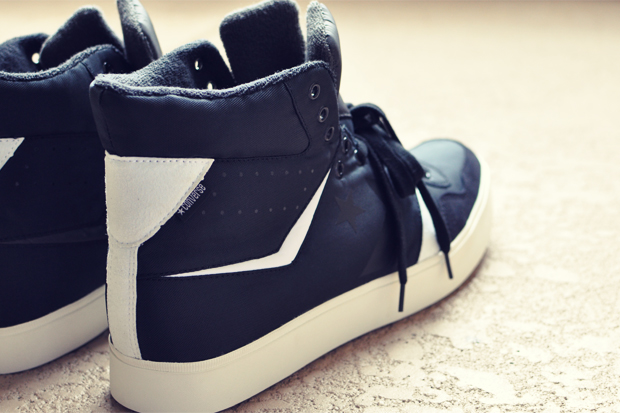 Converse First String Startech Le Hi 2