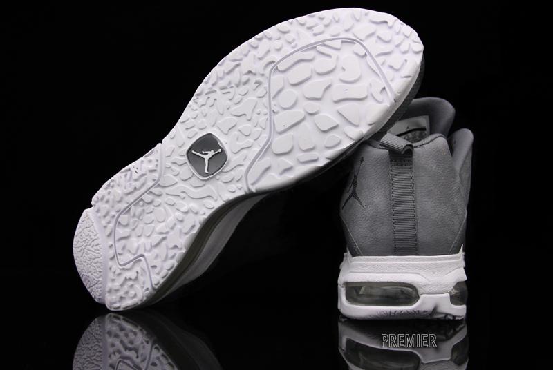 Jordan Cmft Max Air 10 Cool Grey 3