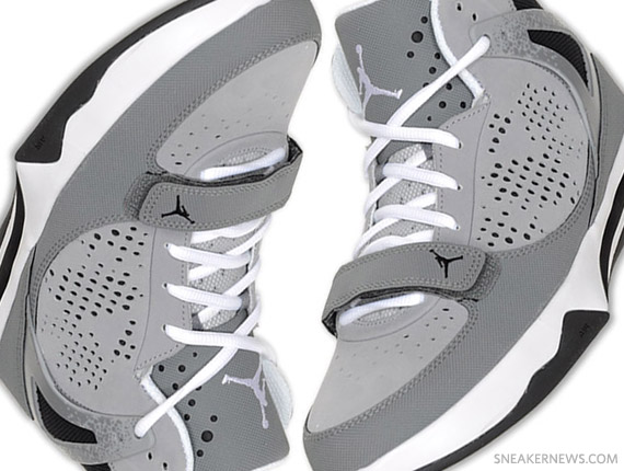 Jordan Phase 23 Hoops - Stealth - Graphite - White - Gold