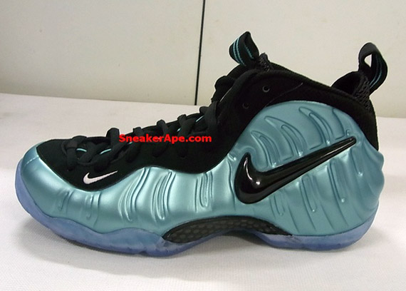 Nike Air Foamposite Pro Retro Black Release Date 03