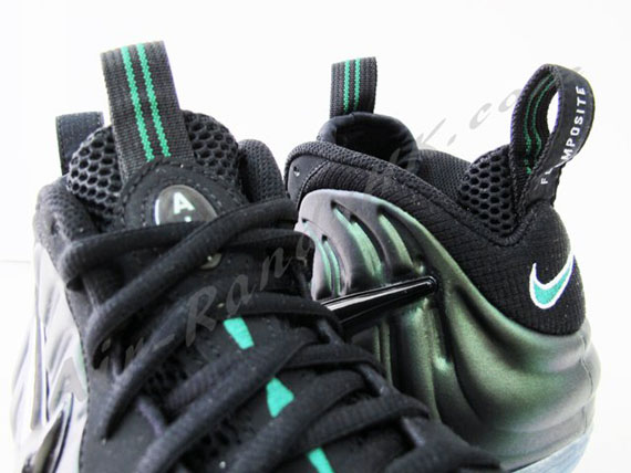 Nike Foamposite Pine Randy 04