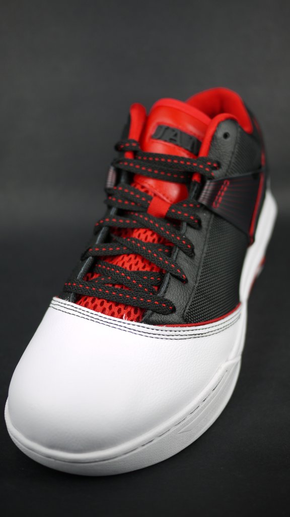 Nike Lebron Ambassador Iii Flywire Sample Black Red White 3