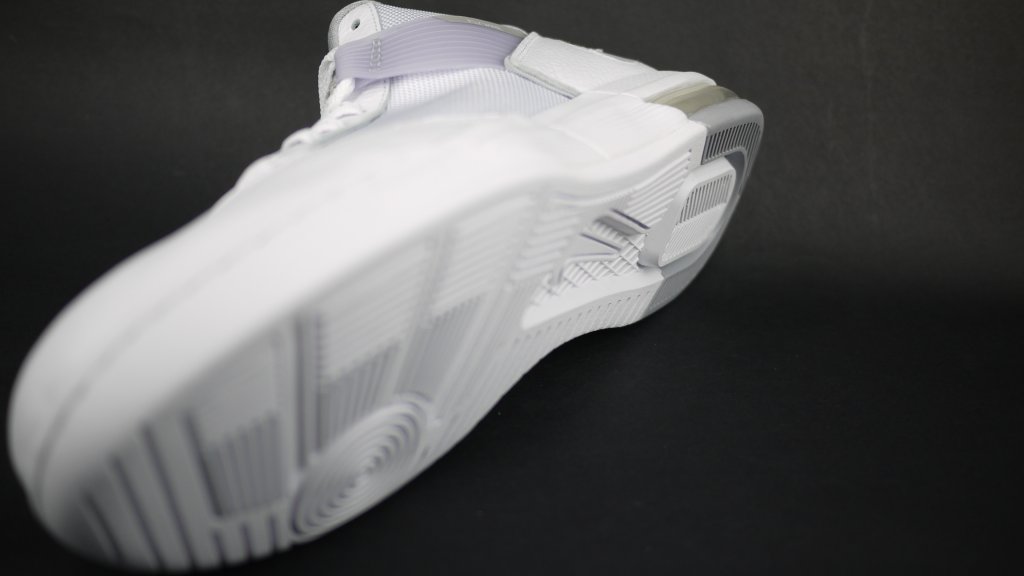 Nike Lebron Ambassador Iii Flywire Sample White Silver 2