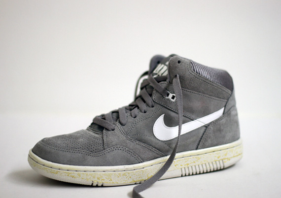 Nike Sky Force 88 Fall 2011 01