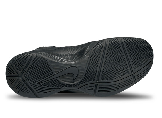 Nike Zoom Hyperfuse 2011 Officially Unveiled 07
