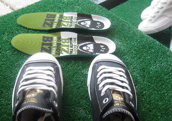 Packer X Pro Keds Backyard Bbq With Biz Reminder