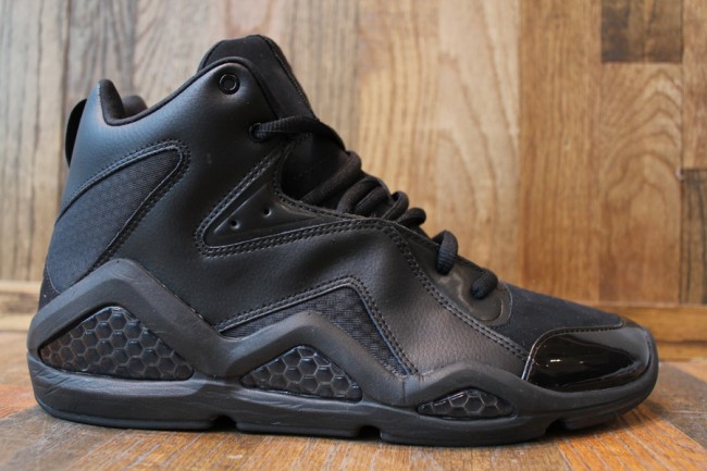 Swizz Beatz Reebok Kamikaze Black 2