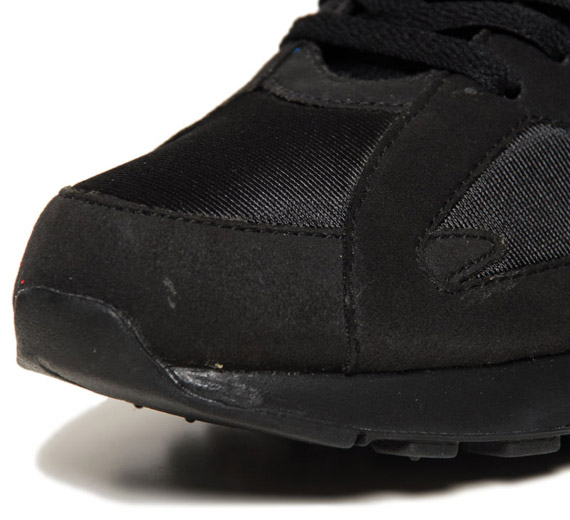 Nike Air 180 Black White Solar Red 5