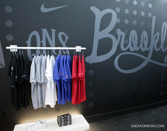 Nike Basketball Boulevard Ice 08