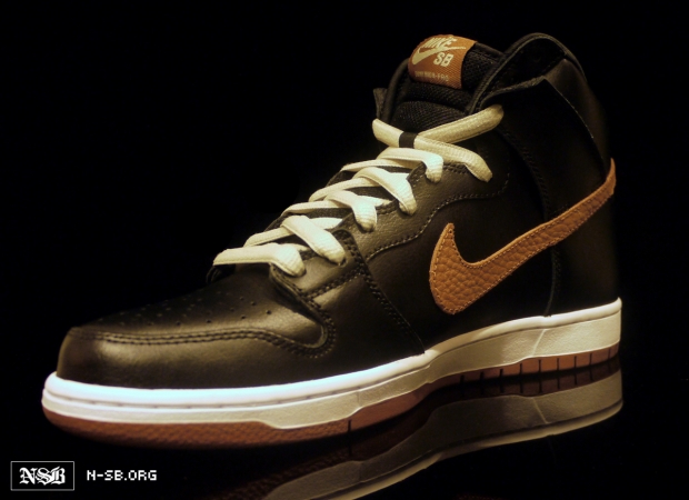 Nike Sb Dunk High Black Leather Gum 2