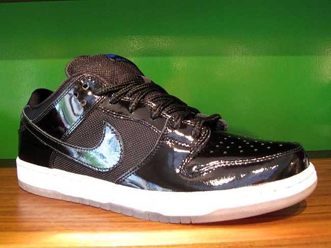 Nike Sb Dunk Low Space Jam 21