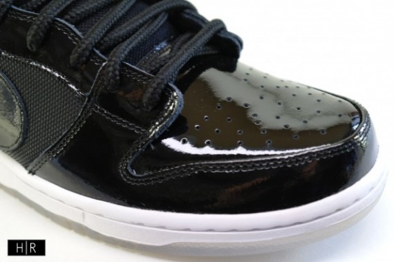 Nike SB Dunk Low ‘Space Jam’ – New Photos