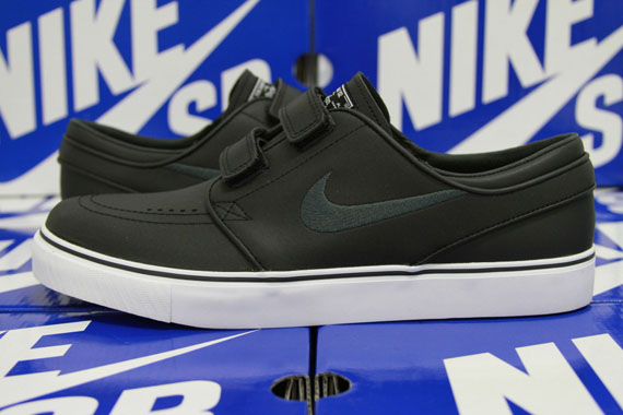 Nike Sb Janoski Velcro Black 04
