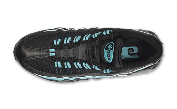 Nike Wmns Air Max 96 Black Dark Sapphire 02
