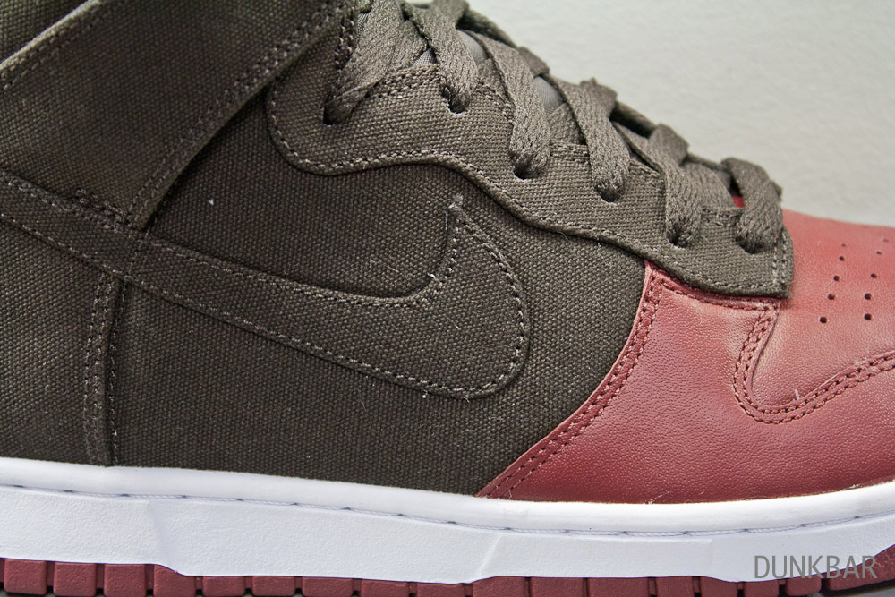 Nike Dunk High - Velvet Brown - Team Red