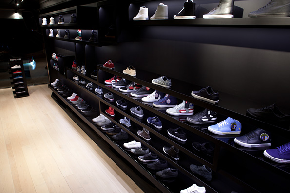 06 Nyc Shoewall