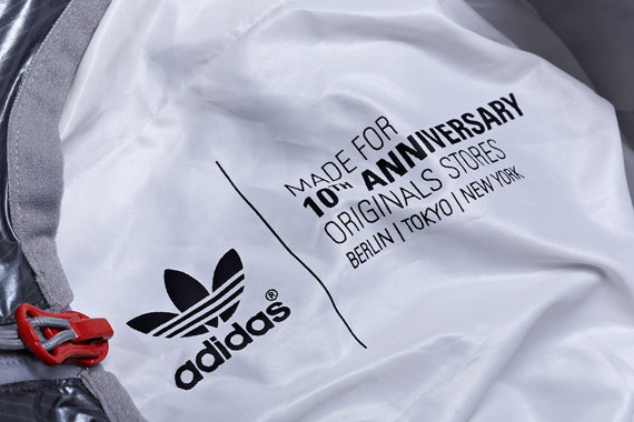 O52687 Jacket 02