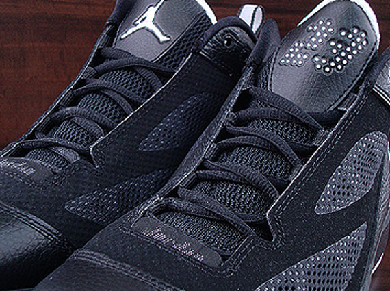 Air Jordan 2011 Q-Flight - Black - White