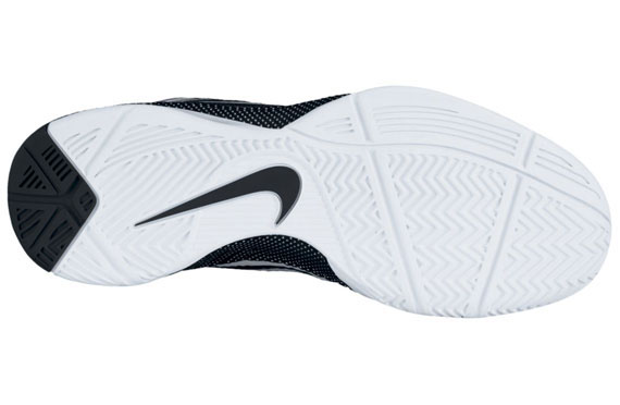 Nike Hyperfuse Low 11 Tb Ns 01