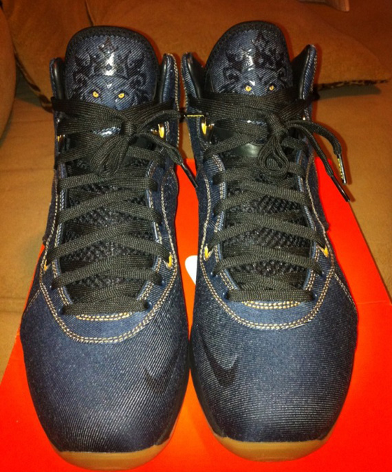 Nike Lebron 8 Denim Detailed Images 01