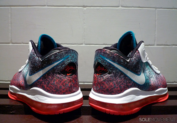 Nike Lebron 8 V2 Low Miami Nights Niketown Miami Release 01