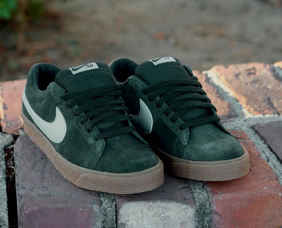 Nike Sb Blazer Low Fern Stone Grey 3
