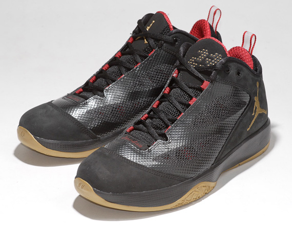 Air Jordan 2011 Q Flight Rabbit Release Reminder 02
