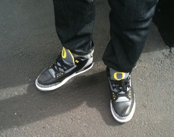 Air Jordan III 'Oregon' - Black PE | On-Foot Images