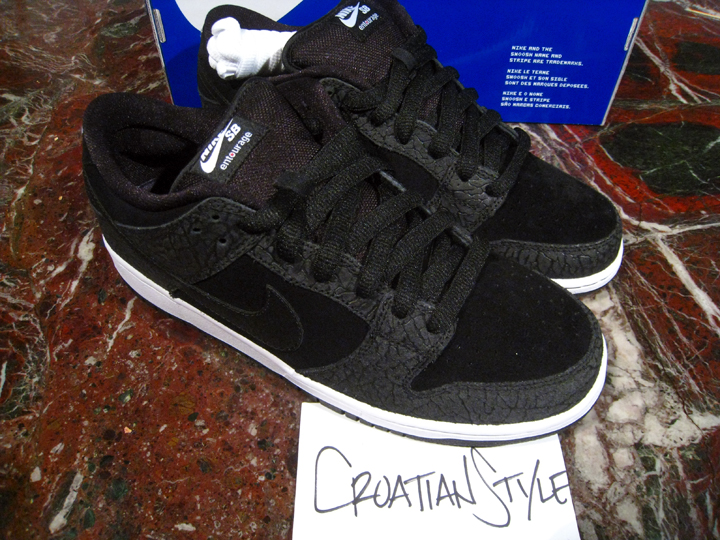 Entourage x Nike SB Dunk Low - New Release Info