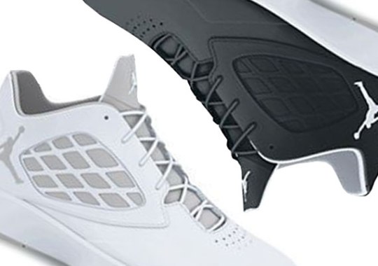 Jordan Blazin’ – Black & White