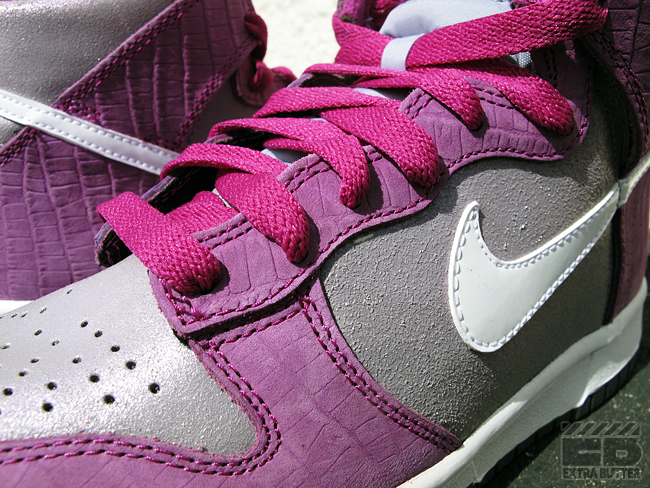 Nike 6.0 WMNS Dunk High ‘Bold Berry’